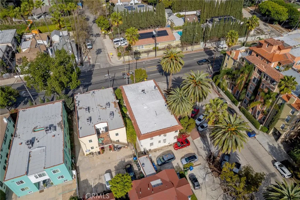 5648 Franklin Ave, Los Feliz, California 90028 home-pic-7